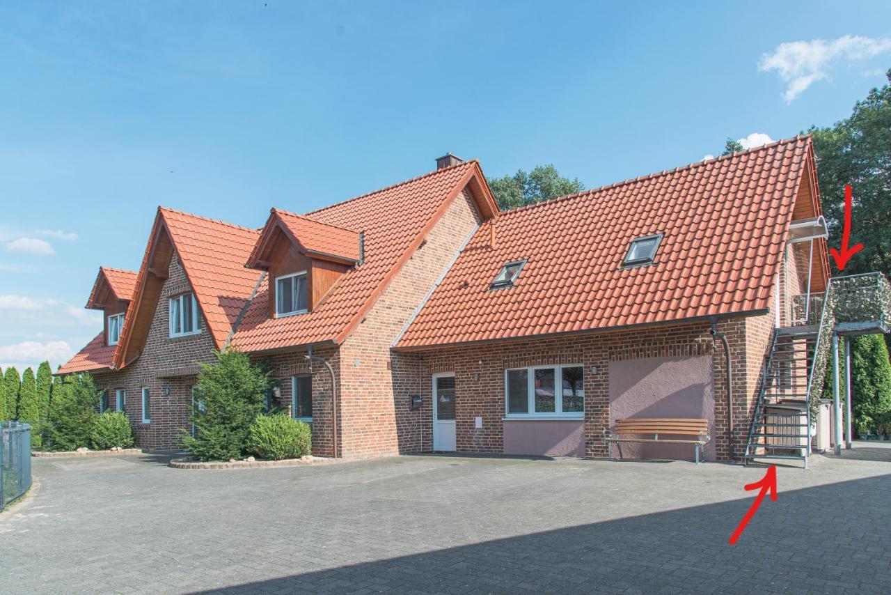 NiederlangenEmsland Basecampアパートメント エクステリア 写真